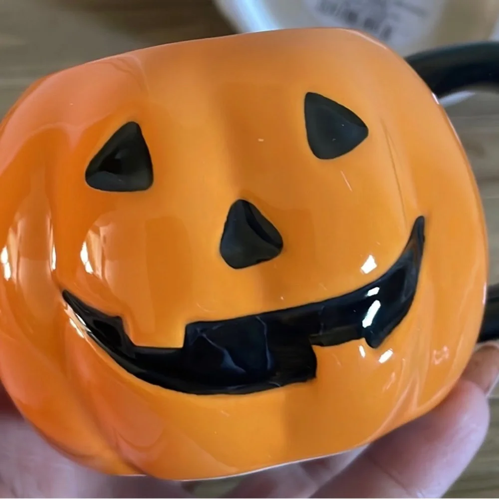 Target halloween GHOST CAT PUMPKIN 2021 hyde eek NWT